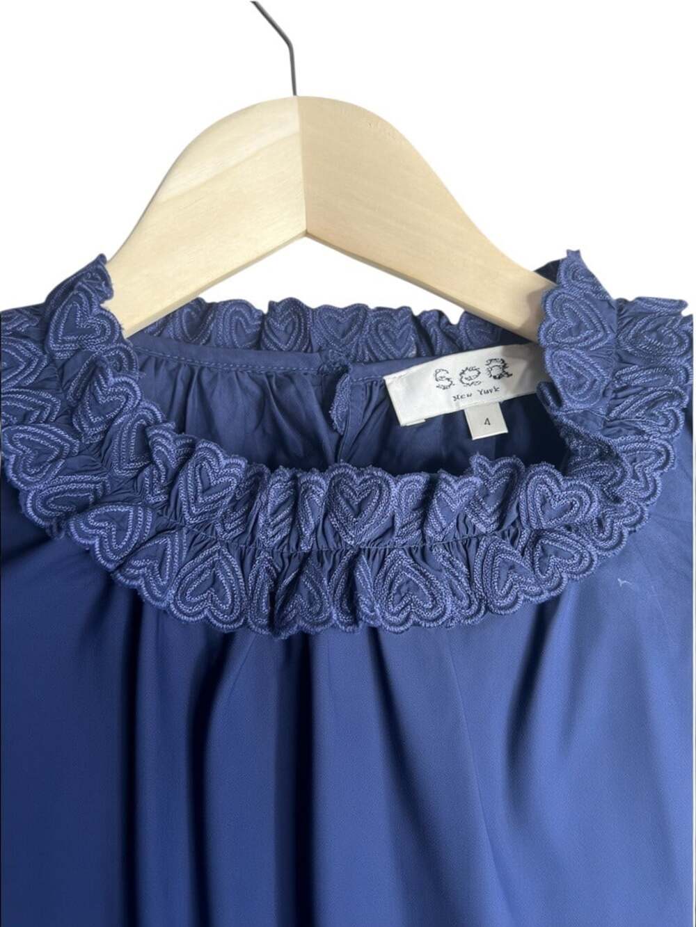 Sea New York Heidi Heart Embroidered Flutter Sleeve Tank Navy Size 4 - Picture 4 of 10